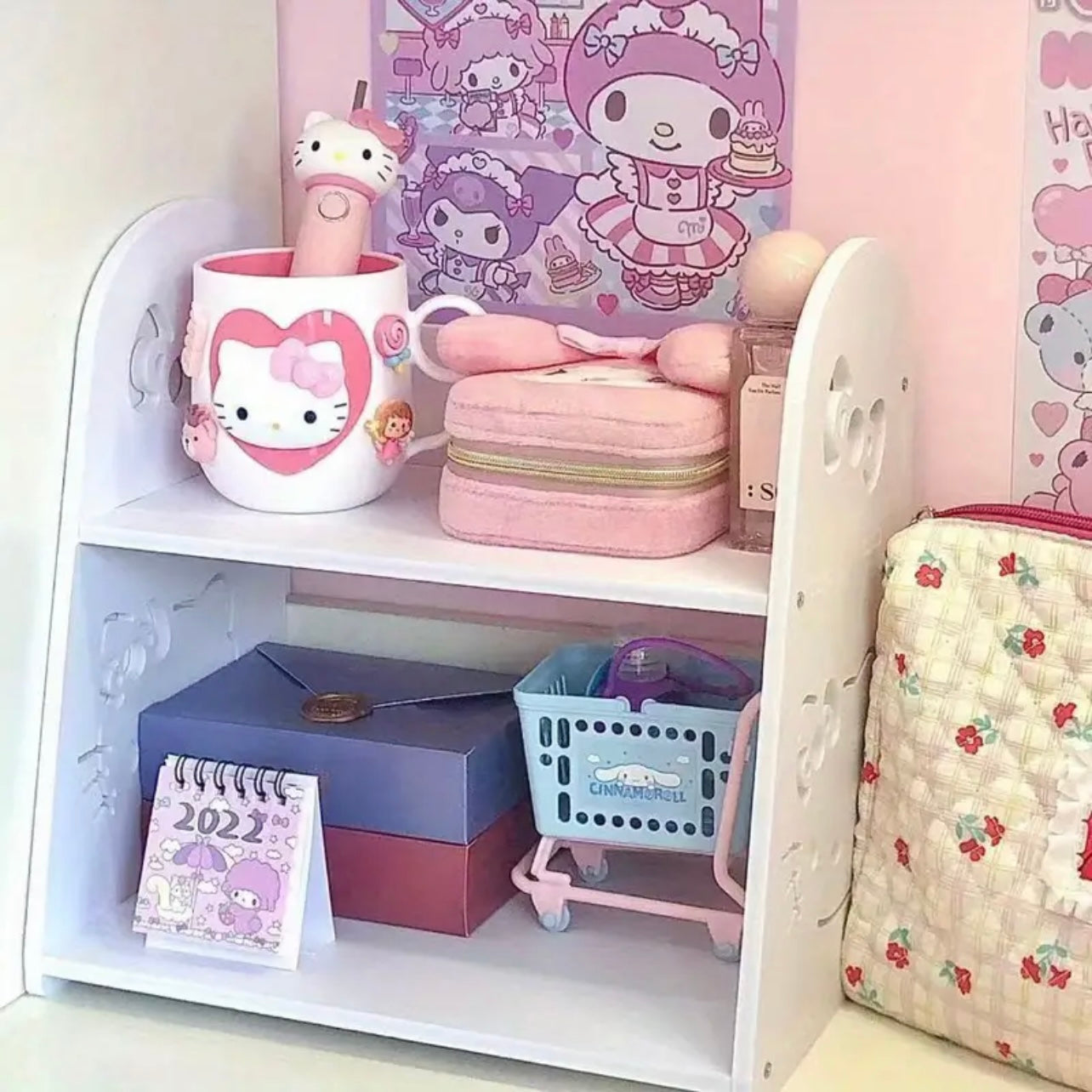 HelloKitty Desk Organizer