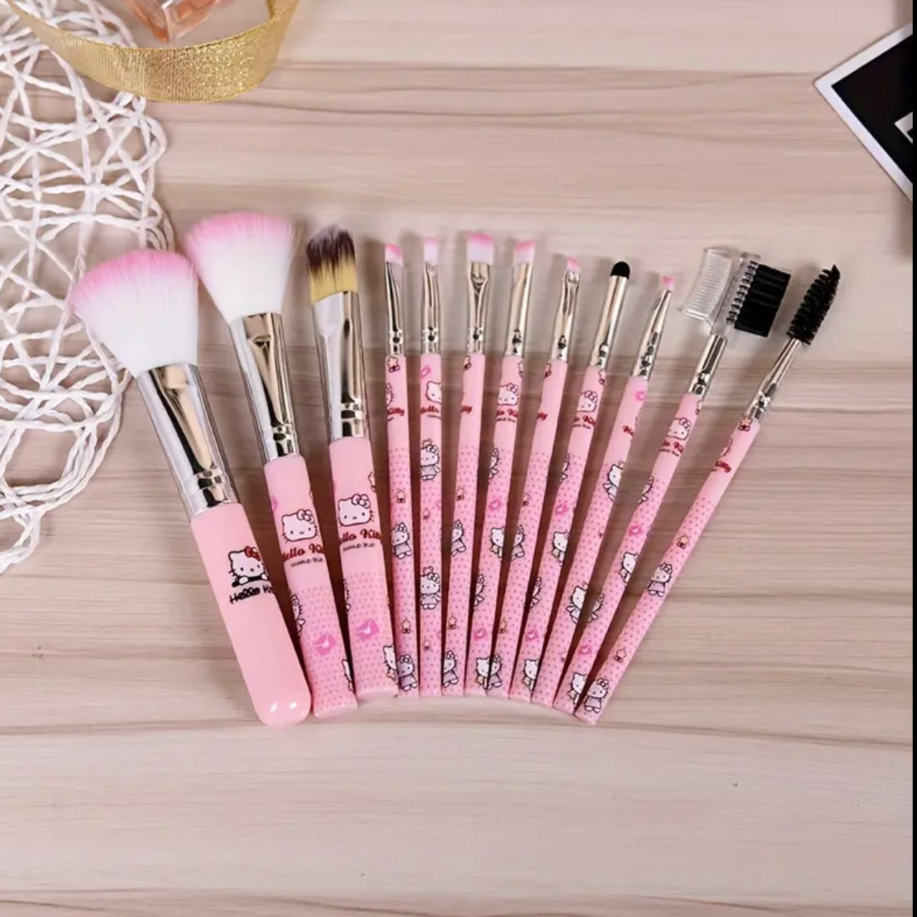 HelloKitty 14PC Makeup Brush-Set