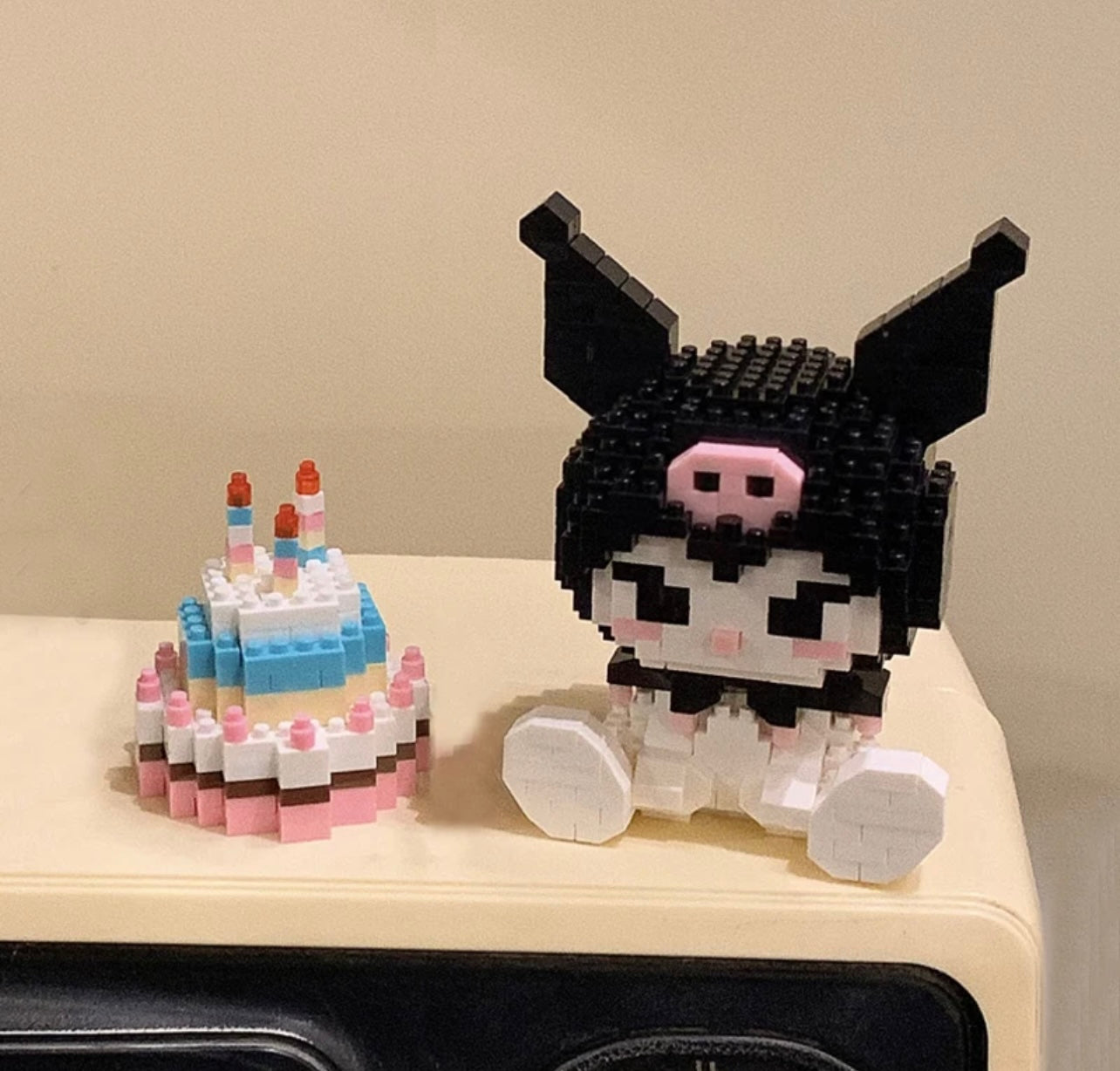 Birthday HelloKitty & Friends Buildable Lego