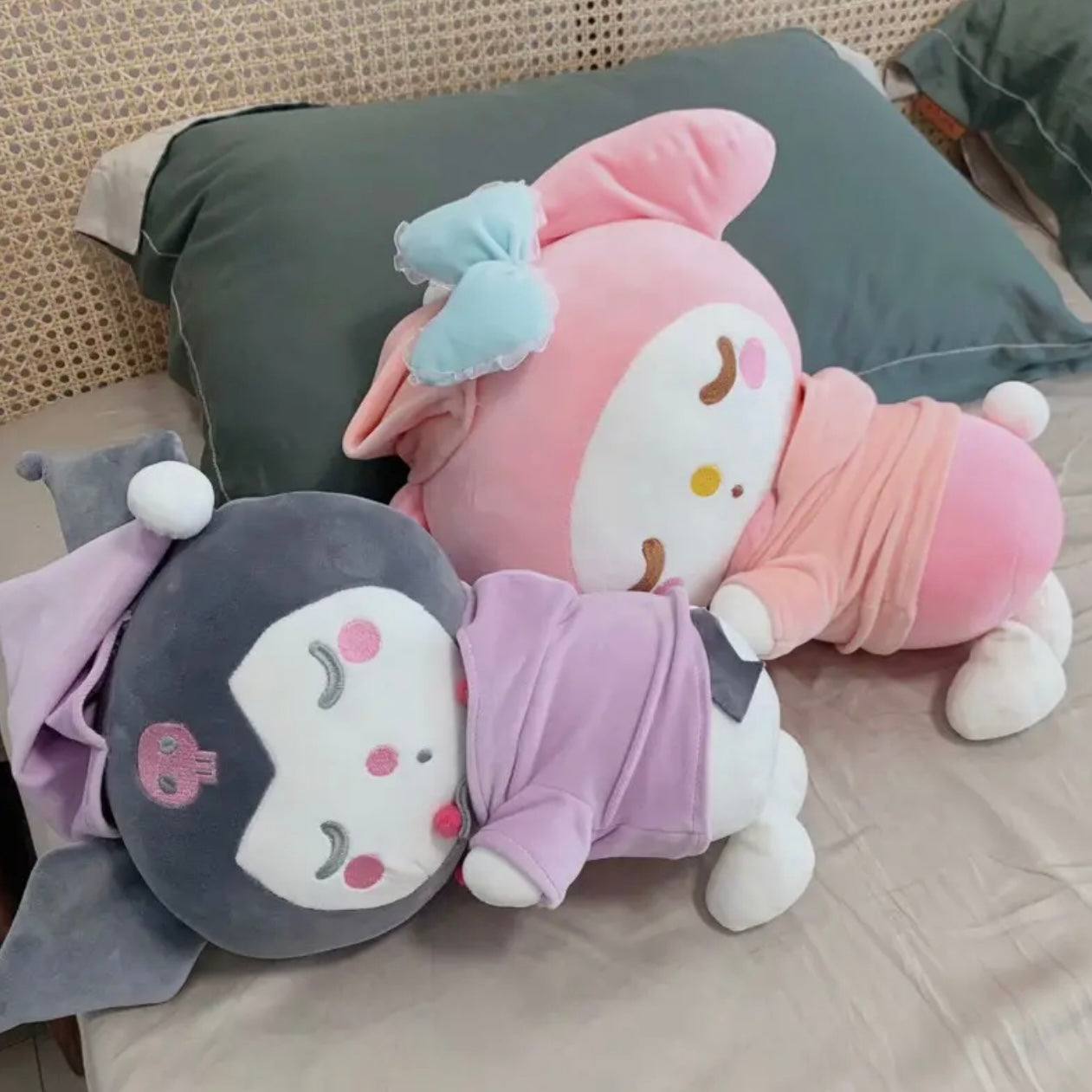 HelloKitty & Friends Bed-Time Plush